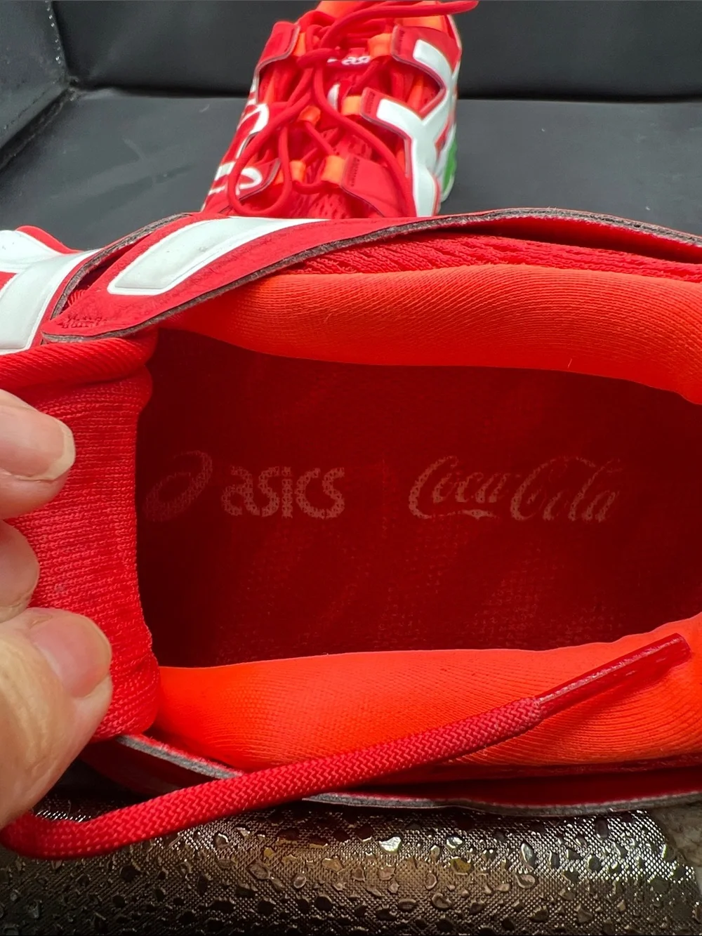 Oasics Coca Cola vibrant red